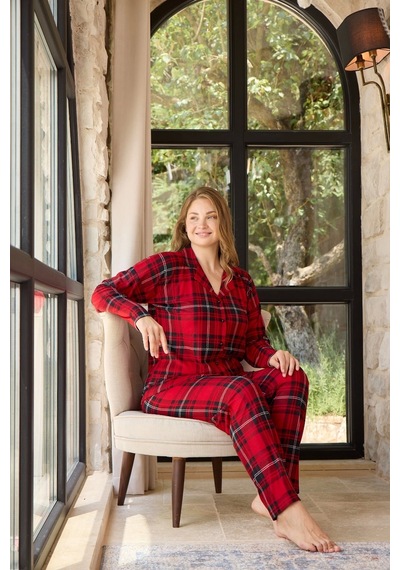 Pijamoni Büyük Beden Süet Kumaş Önü Düğmeli Kırmızı Pijama Takımı - 5655 Kırmızı