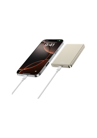 Wiwu P15 Led Işık Göstergeli Ultra İnce Pd 20w Kablosuz Powerbank 5000mah 15w Titanyum-gold