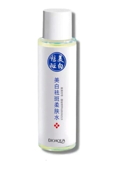 Bioaqua Niacinamide İçerikli Leke ve Çil Karşıtı Aydınlatıcı Tonik 120 ML