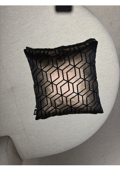 Framgan Altın Geometrik Desenli Dekoratif Kırlent Lüks Dokulu Modern Tasarım Altın