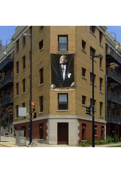 Göğe Bakan Atatürk Cephe Poster Bayrak 200x300cm -2x3 Metre 1