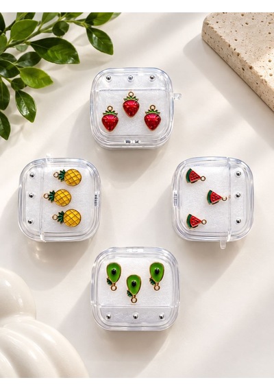 Fadex Apple AirPods 4 Ve 5.nesil Uyumlu Çilek Stickerlı Sevimli Şeffaf Kulaklık Kılıfı