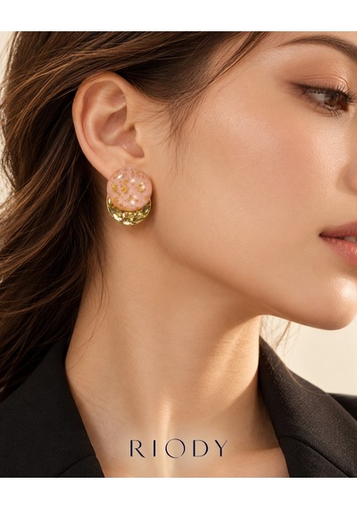 Riody Éclat Rosé Pudra Pembe Oval Altın Renkli Parçacık Ve Dövme Dokulu Metal Detaylı Kadın Küpe Rose Gold - Beyaz