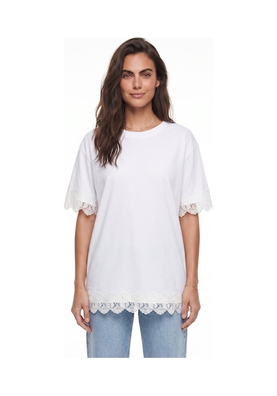 Onloox Kadın Beyaz Beyaz Pamuklu Bisiklet Yaka Oversize Kol Ve Etek Ucu Dantel İşlemeli Rahat Kesim T-shirt Onloox Kadın Beyaz Beyaz Pamuklu Bisiklet Yaka Oversize Kol Ve Etek Ucu Dantel İşlemeli Rahat Kesim T-shirt