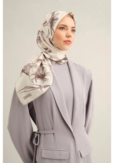 Armine Çiçek Desenli Saf İpek Sura Eşarp 9304 - 90 X 90 / Taş - 80 Taş - 80