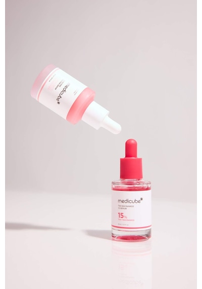 Medicube TXA Niacinamide 15 Serum 30ml – Leke Karşıtı & Cilt Tonu Dengeleyici Serum F9345AXNS