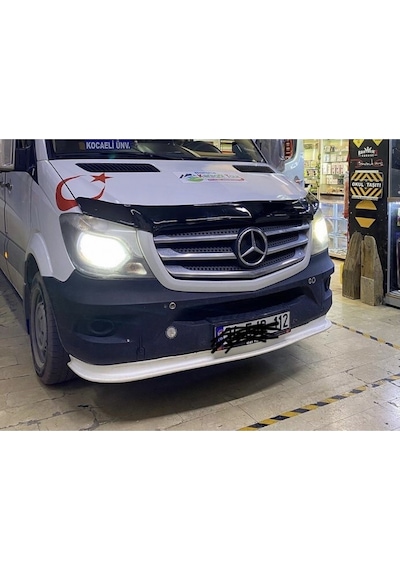 Mercedes Sprinter 2015- Fiberglass Beyaz Boyalı Ön Karlık