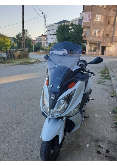 Motocam Sym Joymax 250 İ Ön Cam 2013-2016 Model 65cm Füme Renkli 4mm Orta Boylu