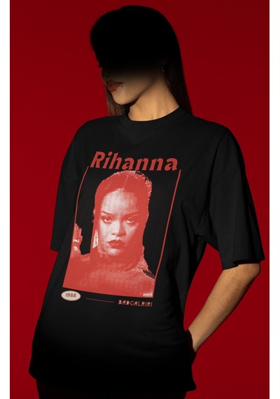 Sevbano Tasarım Rihanna Şarkıcı Baskılı Unisex Oversize Tişört Siyah