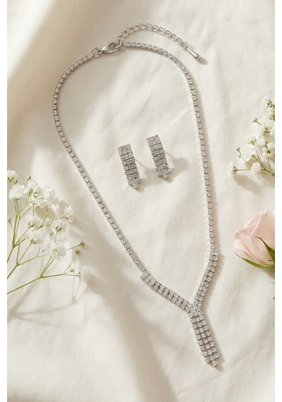 Valmont Accessories 39+4 Cm Ayarlanabilir Kristal Taşlı Şık Y Model Düğün, Kına, Nişan Gelin Takı Seti Gümüş