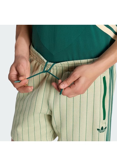 Adidas Pinstripes Erkek Şort C-adıkt4328e50a00 Yeşil
