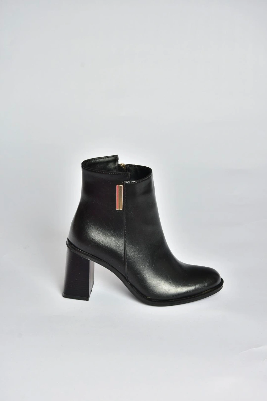 Fox Shoes V518103109 Siyah Kalın Topuklu Kadın Bot Siyah-Suni Deri