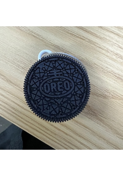 Oreo Görünümlü Apple Uyumlu AirTag İçin Tasarlanmış Kılıf Anahtarlık Keychain