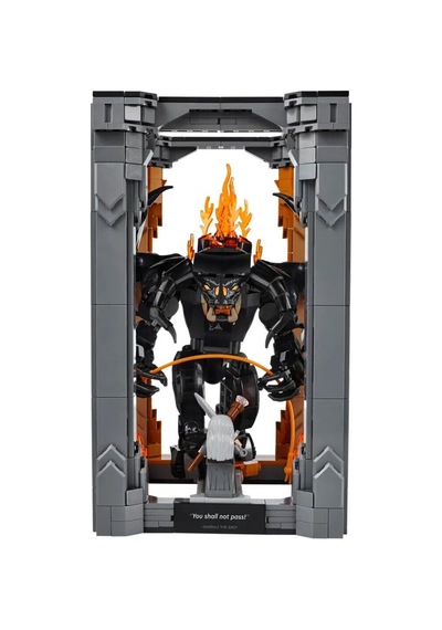 10367 Lego İcons - Yüzüklerin Efendisi: Balrog Kitaplık Dekoru 1201 Parça +18 Yaş