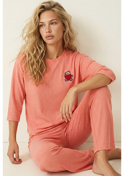 Siyah İnci Soft Touch Ince Örme Nakışlı Pijama Takım Somon