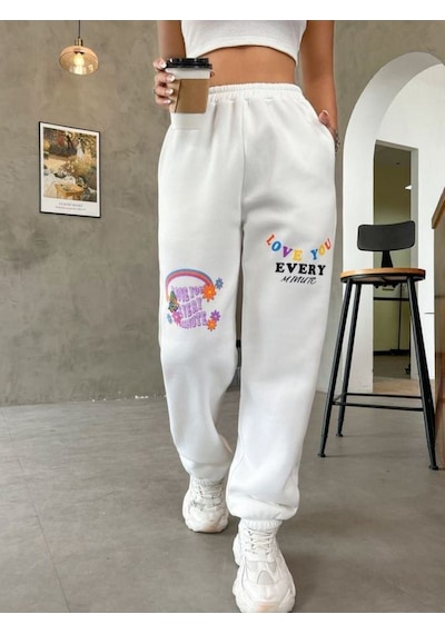 Kadın Beyaz Love Baskılı Paça Lastikli Oversize Eşofman 001