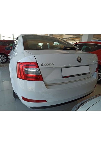 Skoda Octavıa 2015  - 2019 Bagaj Çıtası Krom