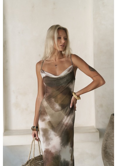 Mai Collection Mai Studios Co. Chomhan Askılı Degaje Yeşil Uzun Elbise Yeşil Mai Collection Mai Studios Co. Chomhan Askılı Degaje Yeşil Uzun Elbise Yeşil