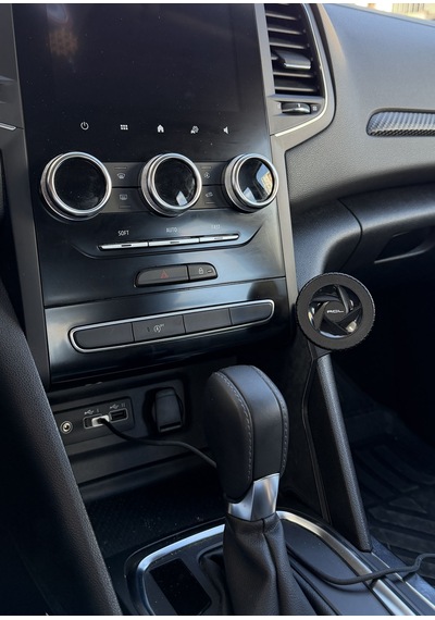 Renault Megane 4 Otomatik Vites Araç Içi Premium Telefon Tutucu - Araba Telefon Tutacağı Havalandırma Için