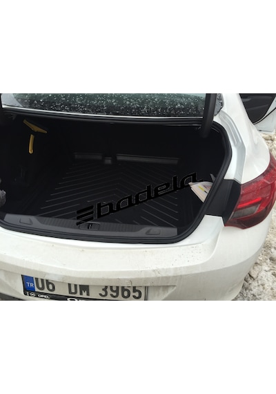 Opel Astra J Sedan Kasa Bagaj Havuzu 2012-21 Uyumlu Model Siyah
