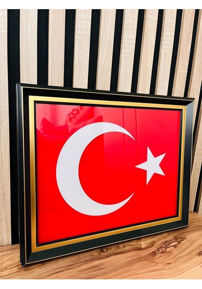 Lüks Çerçeveli El Yapımı Türk Bayrağı Makam Ve Ofis Hediyesi