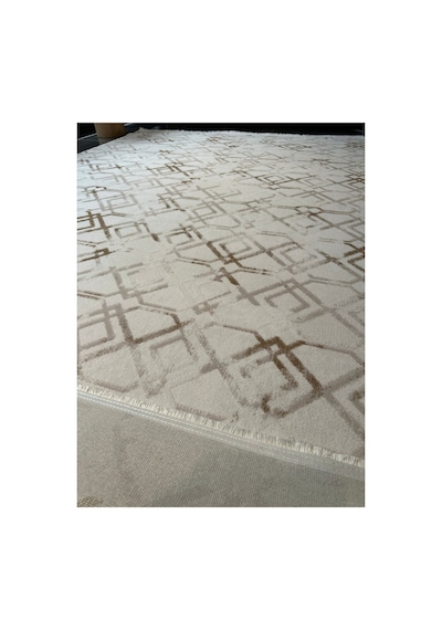 Merinos Vista Krem %100 Akrilik Yumuşak Dokulu Salon Oturma Odası Halısı Altın Renk Desenli 36892-77 Sarı