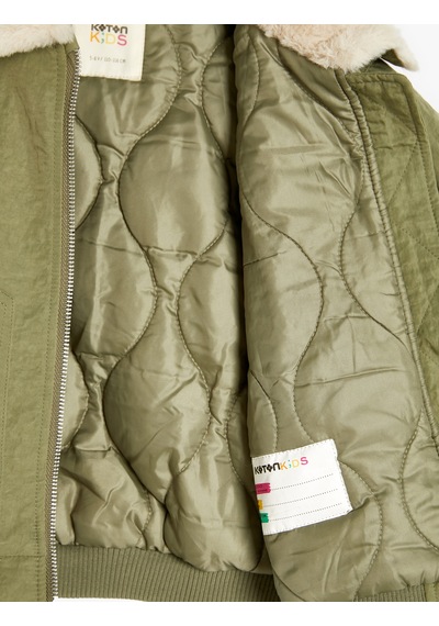 Koton Oversize Bomber Ceket Peluş Yakalı Cep Detaylı Haki 5wkg20016aw Haki