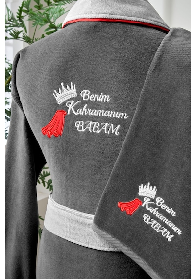 Özdilek Benim Kahramanım Babam Nakışlı Kadife Erkek Bornoz Seti 479843 Gri