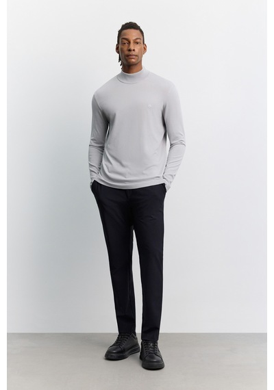 Avva Erkek Gri Yarım Balıkçı Yaka Rayon Tüylenmeyen Basic Regular Fit Triko Kazak B005151