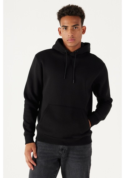AC&Co / Altınyıldız Classics Standart Fit Normal Kesim Kapüşonlu Kanguru Cepli Pamuklu Erkek Sweatshirt - Siyah AC&Co / Altınyıldız Classics Standart Fit Normal Kesim Kapüşonlu Kanguru Cepli Pamuklu Erkek Sweatshirt - Siyah