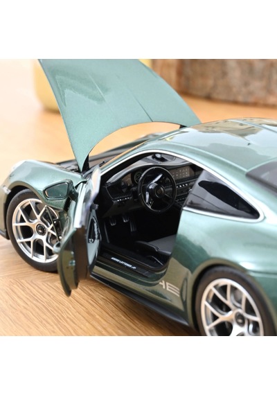Norev 187472 1/18 Porsche 911 S/t 2023 Malachite Green Metallic