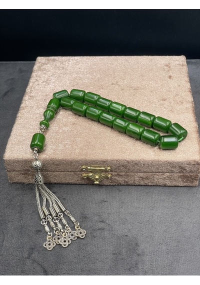 Efe Boy Alpaka Zincir Püsküllü Hamur Yeşili Sıkma Kehribar Tesbih 11x14 Mm Yeşil