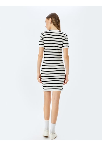 Koton Mini Bisiklet Yaka Kısa Kollu Fitilli Slim Fit Elbise Ekru Çizgili 5sal80021ık Ekru