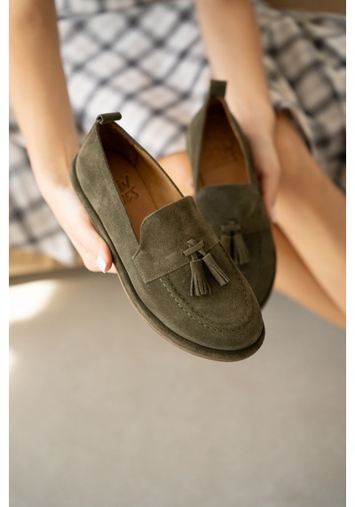 Selin Shoes Belluno Hakiki Deri Püsküllü Kadın Loafer- Haki Süet