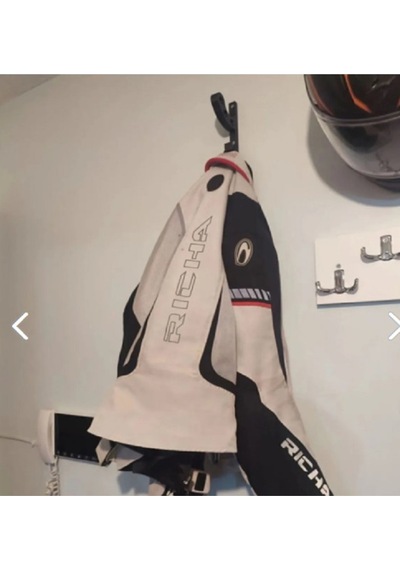 Motosiklet Bisiklet Scooter Kask Ve Mont Duvar Askısı Kask Tutucu Mont Askılıklı Vida Dübel Dahil V2