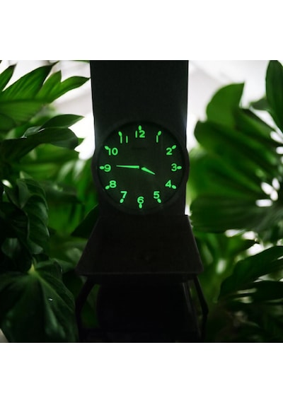 Fosforlu Karanlıkta Parlayan 3d Ahşap Rakamlı Metal Duvar Saati Çap 30 Cm Metal