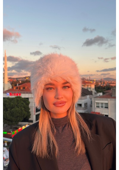 Mollycrush Elit Rus Slav Tarzı Suni Kürklü İçi Deri Peluş Tüylü Kadın Kalpak Şapka Beyaz
