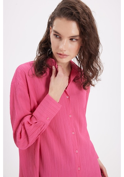 Tudors Kadın Oversize Geniş Kesim Bürümcük Pens Detaylı Uzun Kollu Dokulu Pembe Gömlek-38810 Pembe