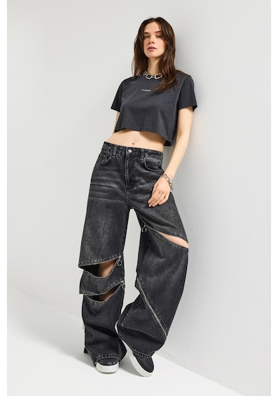 Itsbasic Kadın Koyu Füme 2s6-1 Süper Baggy Fit Fermuar Detaylı Özel Tasarım Denim Jean Itsbasic Kadın Koyu Füme 2s6-1 Süper Baggy Fit Fermuar Detaylı Özel Tasarım Denim Jean