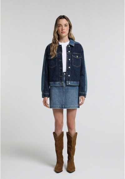 Colin's Colins Oversize Fit Düğmeli Astarsız Kadın Dark İndigo Denim Ceket Cl1082791 Q1.v1 Dn45175