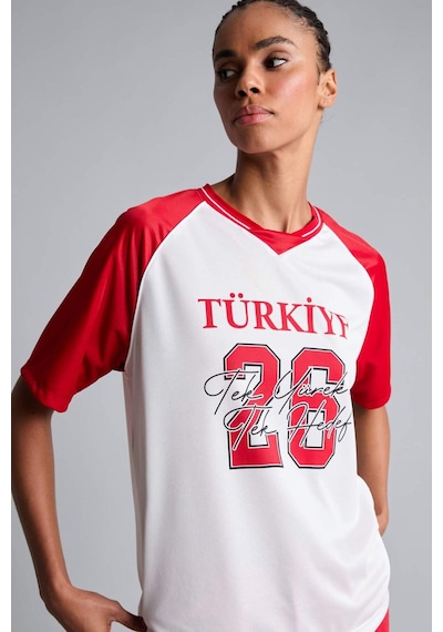 Defacto Oversıze Bisiklet Yaka Dijital Türkiye Baskılı Sporcu Forma Kumaş Kısa Kollu Beyaz Tişört I1228ax26hswt34 Beyaz-wt34 Defacto Oversıze Bisiklet Yaka Dijital Türkiye Baskılı Sporcu Forma Kumaş Kısa Kollu Beyaz Tişört I1228ax26hswt34 Beyaz-wt34