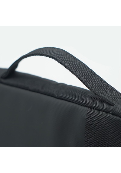Lenyes Lb575 13-14 İnç Laptop Çantası Creator Serisi Darbe Emici Su Geçirmez Polyester Kumaş Siyah
