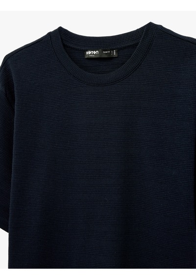 Koton Kısa Kollu Dokulu Bisiklet Yaka Pamuklu Slim Fit Tişört Lacivert 6sam10281mk Lacivert Koton Kısa Kollu Dokulu Bisiklet Yaka Pamuklu Slim Fit Tişört Lacivert 6sam10281mk Lacivert