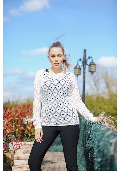 Aqe Fashion Kadın Beyaz Yuvarlak Yaka Desenli Triko Bluz-Beyaz