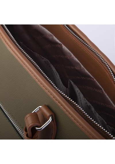 Nas Bag Kadın Omuz Çantası Spor Şık Ayarlanabilir Omuz Askılı Haki Taba Kum Lacste 33x27x12 Cm Haki