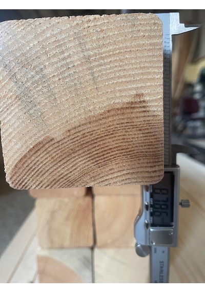 Planyalı Kenarları Pahlı Fırınlanmış Çam Kereste Kalas 10x10x200cm