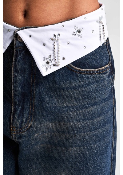 it's basic Kadın T.kot Rengi Skater Fit Kemer El İşlemeli Tasarım Denim Jean Kırmızı it's basic Kadın T.kot Rengi Skater Fit Kemer El İşlemeli Tasarım Denim Jean Kırmızı