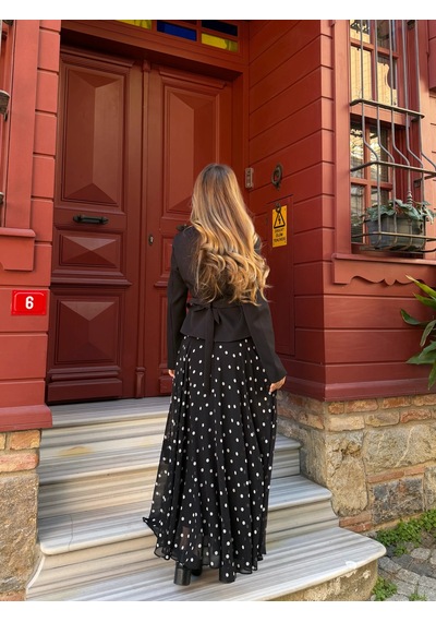 Laluvia Siyah Asimetrik Kesim Kuşaklı Ceket - 3001 Siyah