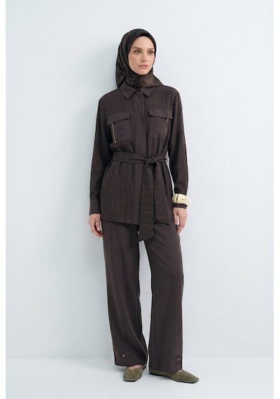 Armine Trend Avenna Gizli Fermuarlı Belden Kuşaklı Cepli Pantolonlu İkili Takım Kahverengi 26ya626 Armine Trend Avenna Gizli Fermuarlı Belden Kuşaklı Cepli Pantolonlu İkili Takım Kahverengi 26ya626
