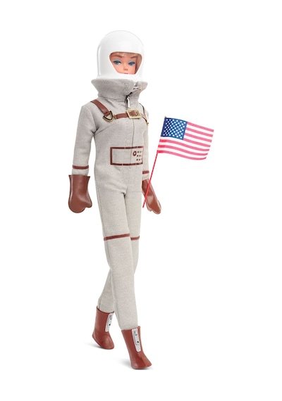 Barbie Astronot 60. Yıl Dönümü Nostaljik Bebek
